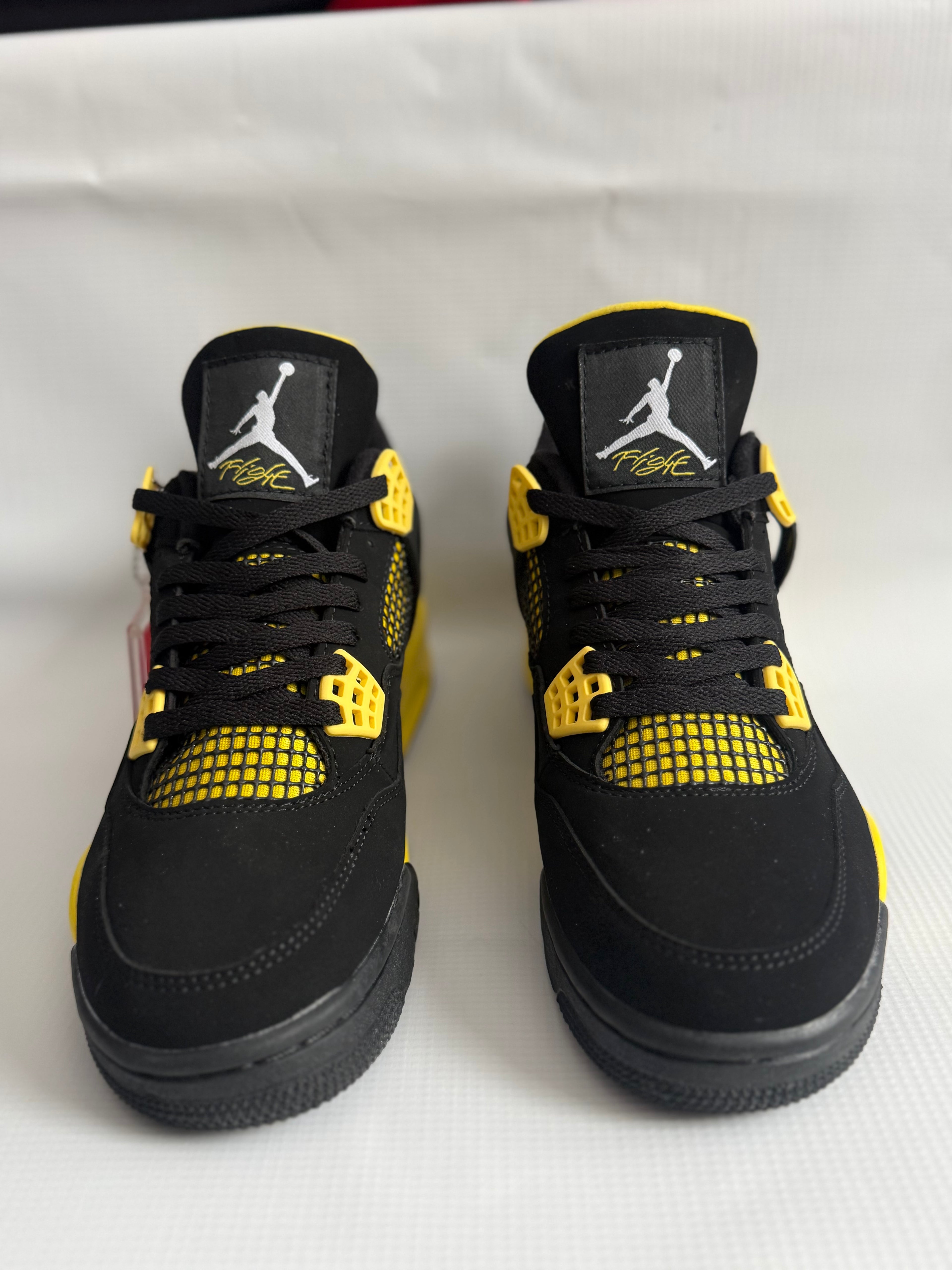 Air Jordan 4