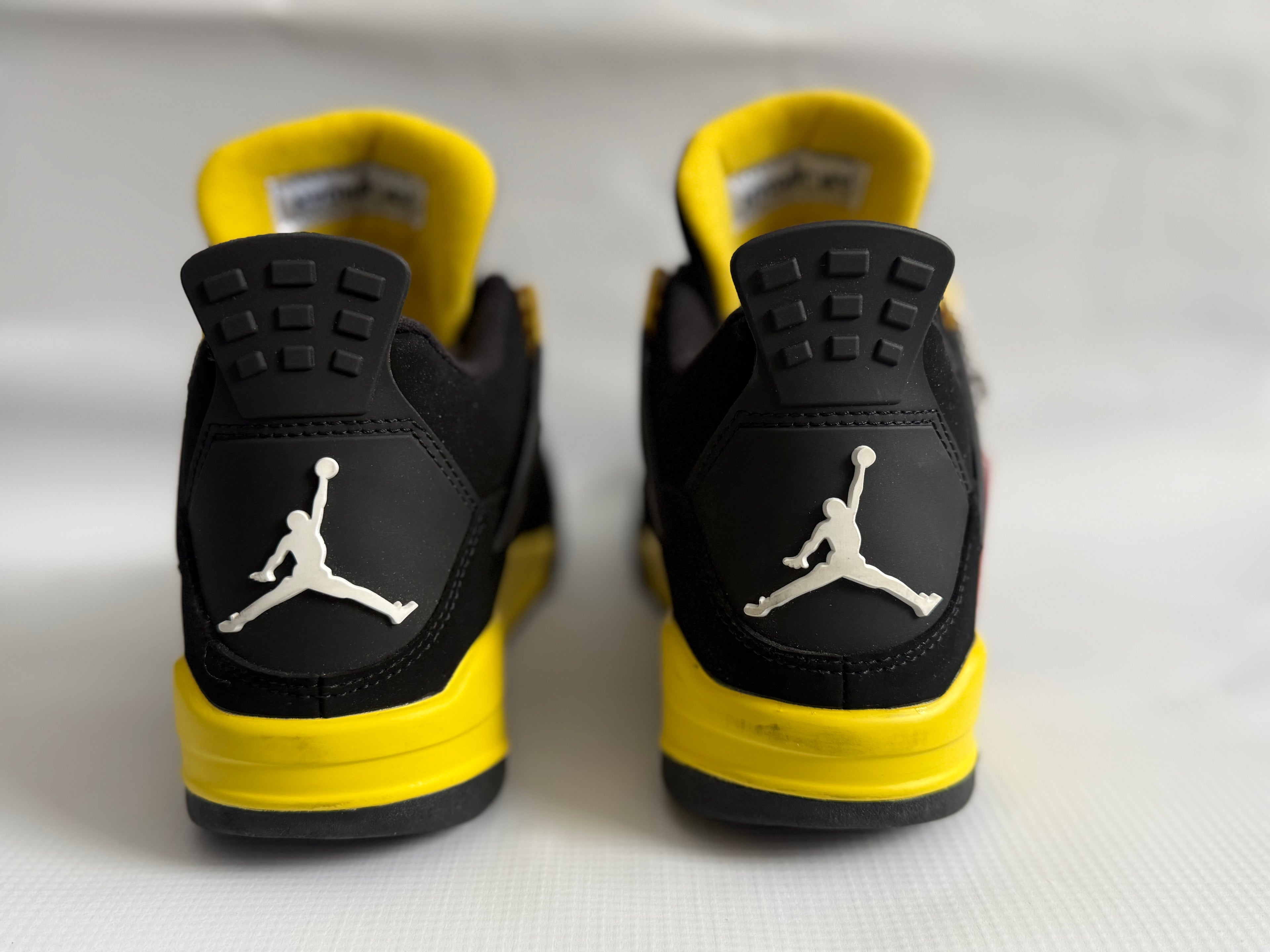 Air Jordan 4