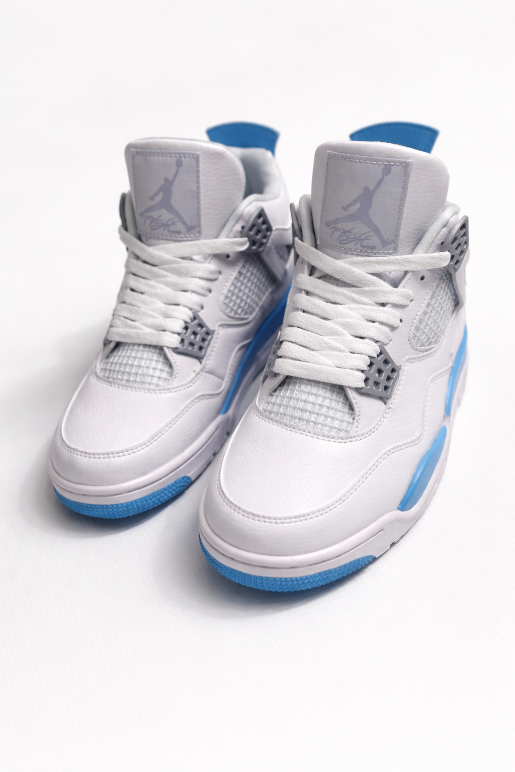Air Jordan 4