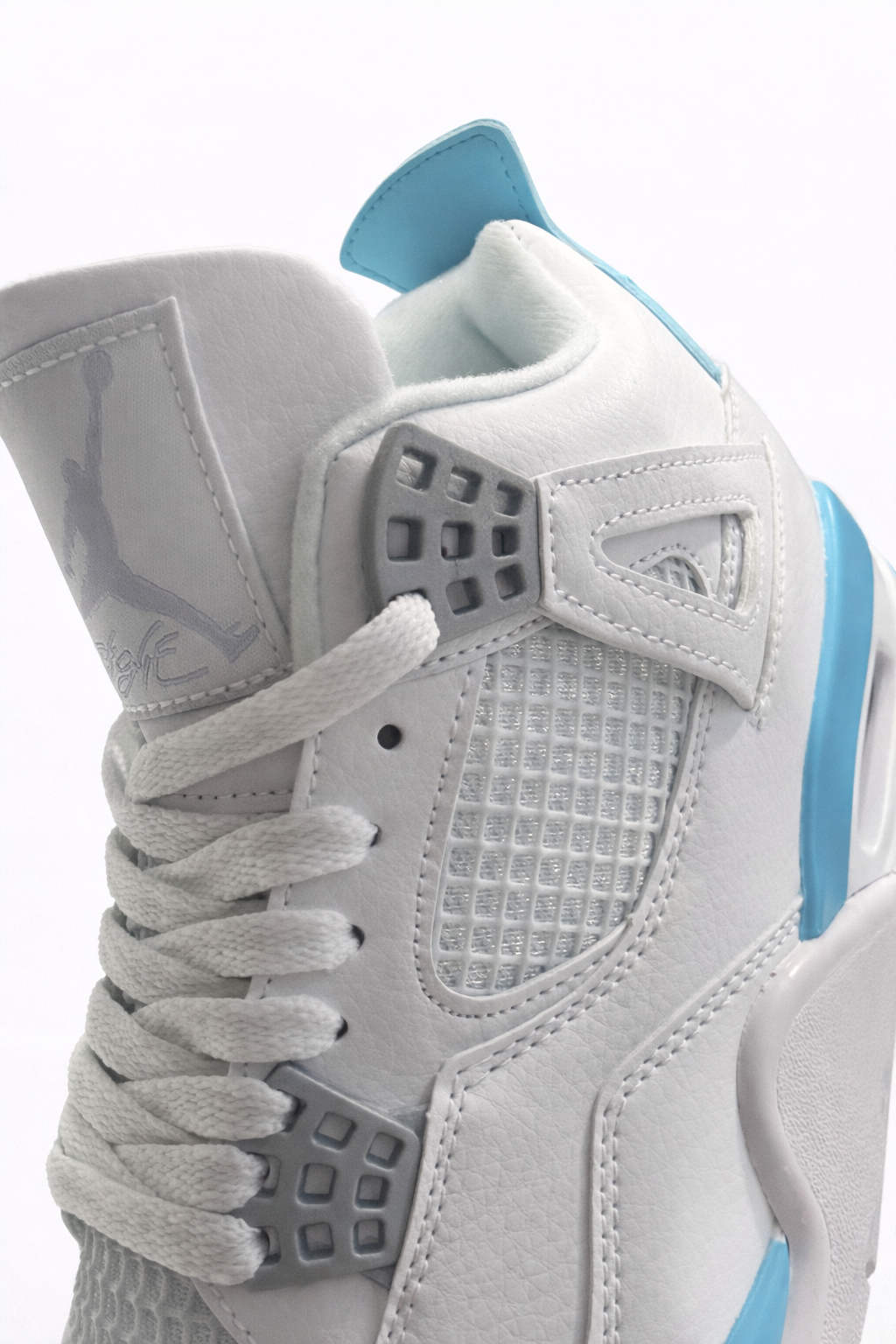 Air Jordan 4