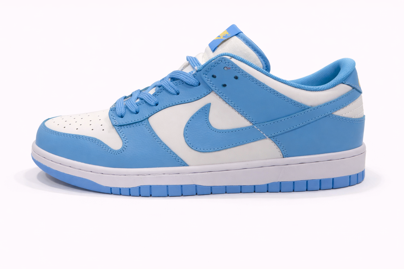 Nike Dunk Low Blue & White